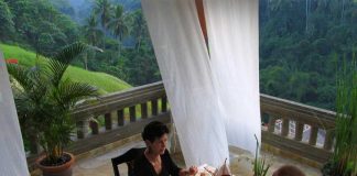 Culinary Tourism: Why It’s an Exploding Business? Global EAT - Culinary Tourism: Why It's an Exploding Business?