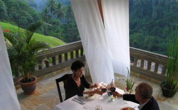 Culinary Tourism: Why It’s an Exploding Business? Global EAT - Culinary Tourism: Why It's an Exploding Business?