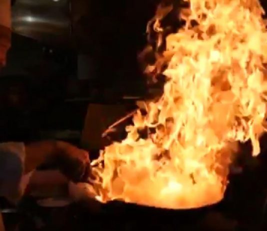 Why Do Chinese People Live To Eat? Global EAT - Why Do Chinese People Live To Eat?