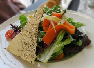 Digestive Health: Getting Your Gut to Love You Global EAT - Digestive Health: Getting Your Gut to Love You