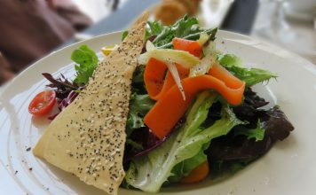 Digestive Health: Getting Your Gut to Love You Global EAT - Digestive Health: Getting Your Gut to Love You