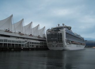Vancouver: Canada Place Expecting 830K Cruise Passengers in 2016 Global EAT - Vancouver: Canada Place Expecting 830K Cruise Passengers in 2016