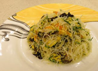 Stir-fried Thin Rice Noodles with Eggs and Spinach Global EAT - Stir-fried Thin Rice Noodles with Eggs and Spinach