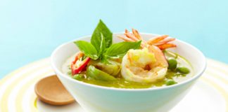 Gaeng Kiew Wan Goong: Green Thai Curry with Shrimp Global EAT - Gaeng Kiew Wan Goong