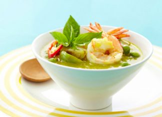 Gaeng Kiew Wan Goong: Green Thai Curry with Shrimp Global EAT - Gaeng Kiew Wan Goong