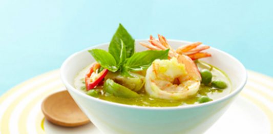 Gaeng Kiew Wan Goong: Green Thai Curry with Shrimp Global EAT - Gaeng Kiew Wan Goong
