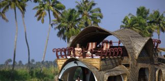 Alleppey: Cruising Asia’s Venice on Houseboat Global EAT - Alleppey: Cruising Asia's Venice on Houseboat