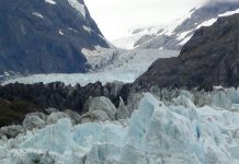 The Best of Alaska Worth More Than Diamonds and Gold Global EAT - The Best of Alaska Worth More Than Diamonds and Gold