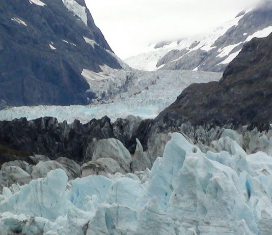 The Best of Alaska Worth More Than Diamonds and Gold Global EAT - The Best of Alaska Worth More Than Diamonds and Gold