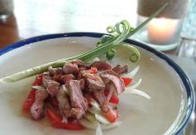 Thai Spicy Beef Salad – Refreshing and Tasty Global EAT - Thai Spicy Beef Salad - Refreshing and Tasty