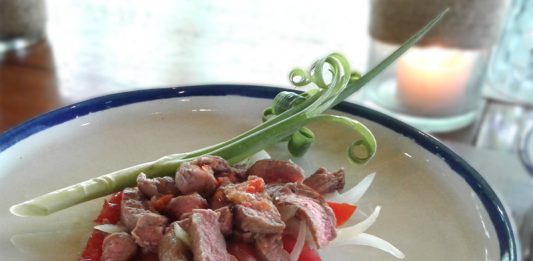 Thai Spicy Beef Salad – Refreshing and Tasty Global EAT - Thai Spicy Beef Salad - Refreshing and Tasty
