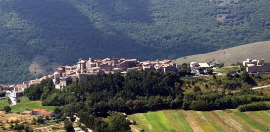 Santo Stefano di Sessanio, Italy Pays You up to €44,000 for Relaxed Lifestyle GlobalEAT - Santo Stefano di Sessanio Village in Italy offers up to €44,000 for a new lifestyle