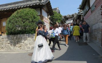 Free Transit Tours for Airport Layovers Global EAT - Free Transit Tours for Airport Layovers