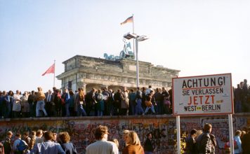 Berlin Wall: Celebrate 35 Years of Freedom with Unforgettable Events Global EAT: Berlin Wall: Celebrate 35 Years of Freedom with Unforgettable Events