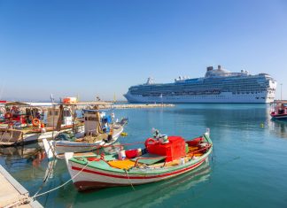 EU Entry/Exit System to Affect Cruise Passengers in 2025 Global EAT - EU Entry/Exit System to Affect Cruise Passengers Starting in 2025