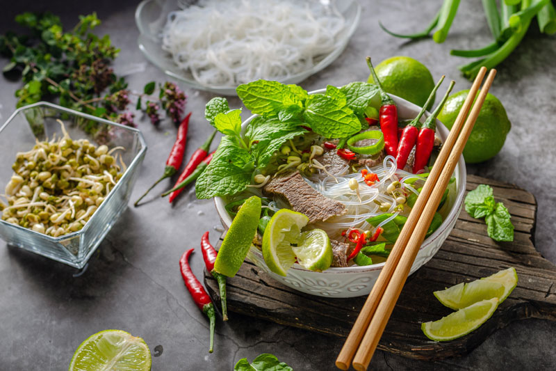 Global EAT - Vietnam: From Street Food to Global Favourites