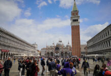 How Long Will Venice Stay Above Water? Global EAT - Venice Sinking: How Long Will Venice Stay Above Water?